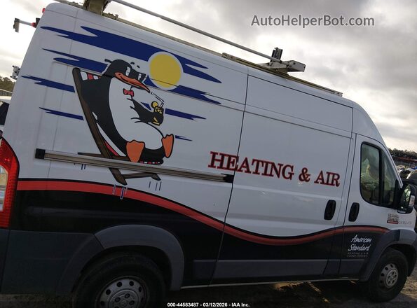 3C6TRVCGXJE101202 2018 RAM PROMASTER 2500 White უკანა სალონის ხედი