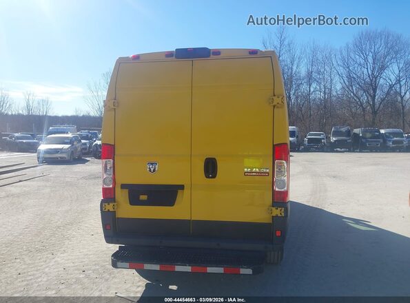 3C6TRVDG9JE121035 2018 RAM PROMASTER 2500 Желтый 