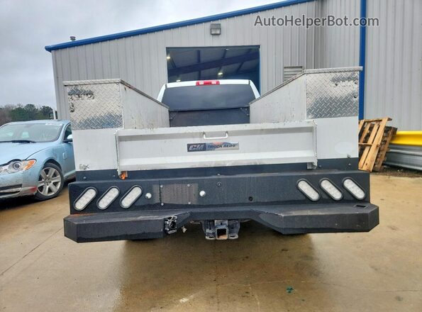 3C6UR4HJ7NG398331 2022 RAM 2500 White Vista trasera