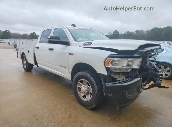 3C6UR4HJ7NG398331 2022 RAM 2500 White Delantero derecho