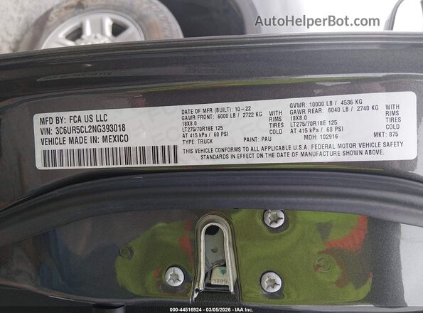 3C6UR5CL2NG393018 2022 RAM 2500 Gray Widok komory silnika