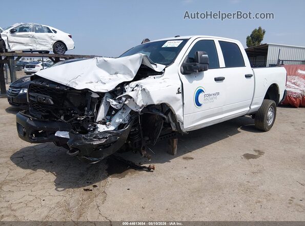 3C6UR5CL3RG316812 2024 RAM 2500 White Front left