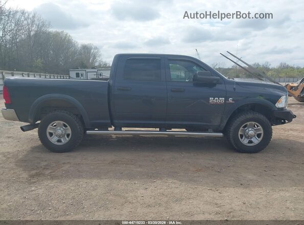 3C6UR5CL5GG294860 2016 RAM 2500 Navy უკანა სალონის ხედი