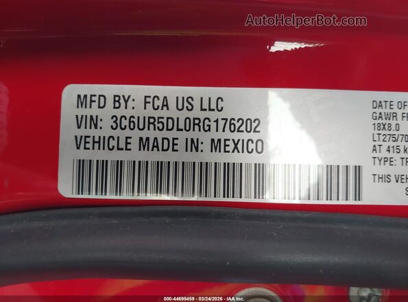 3C6UR5DL0RG176202 2024 RAM 2500 Red ძრავის განყოფილების ხედი
