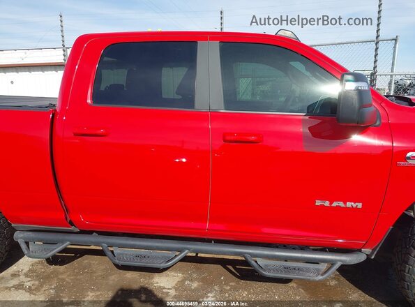 3C6UR5DL0RG176202 2024 RAM 2500 Red უკანა სალონის ხედი