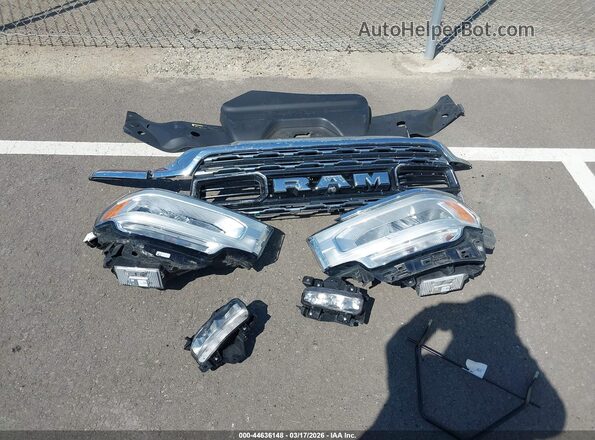 3C6UR5DL2LG222247 2020 RAM 2500 Silver Instrument cluster view