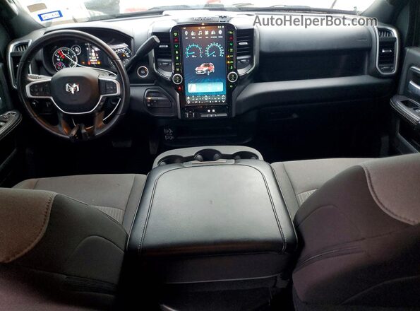 3C6UR5DLXRG126780 2024 RAM 2500 White Dashboard view