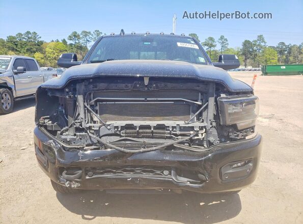 3C6UR5TL4NG372154 2022 RAM 2500 Black Front view