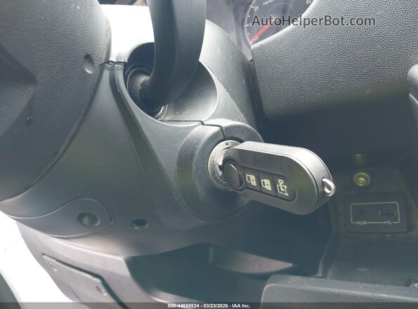 3C6URVHG4LE105164 2020 RAM PROMASTER 3500 White Вид панелі приладів