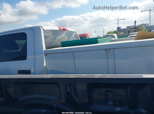 3C7WR4HJ4MG641502 2021 RAM 2500 White სალონის 360-გრადუსიანი ხედი