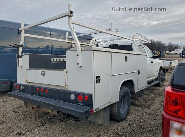 3C7WRTCJ9MG593531 2021 RAM 3500 White Rear right