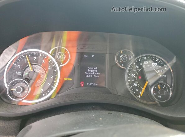 3C7WRTCJ9MG593531 2021 RAM 3500 White Instrument cluster view