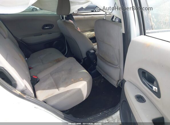 3CZRU5H38JM718640 2018 HONDA HR-V White VIN կոդի պիտակի տեսք