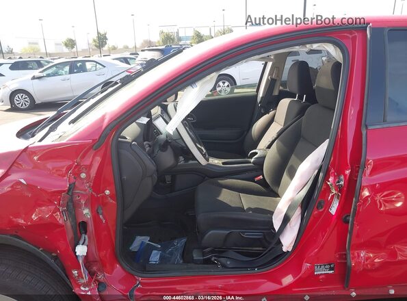 3CZRU5H51HM710360 2017 HONDA HR-V Красный Вид салона спереди