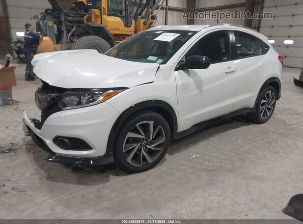 3CZRU6H17KM708008 2019 HONDA HR-V White Front left