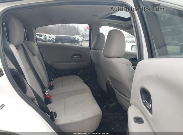 3CZRU6H58GM717293 2016 HONDA HR-V White 