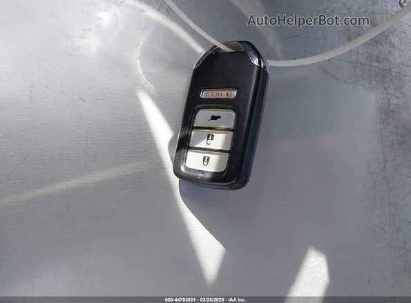 3CZRU6H58MM724773 2021 HONDA HR-V White Widok deski rozdzielczej