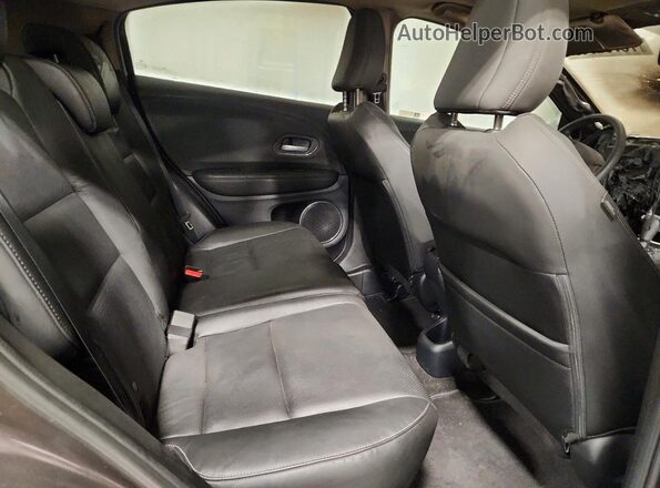 3CZRU6H75MM724974 2021 HONDA HR-V Brown Rear interior view