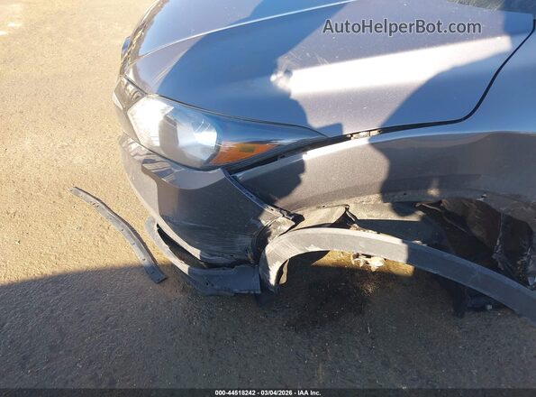 3CZRU6H79JM704089 2018 HONDA HR-V Silver წინა პანელის ხედი