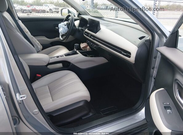 3CZRZ1H71SM736198 2025 HONDA HR-V Silver Front interior view