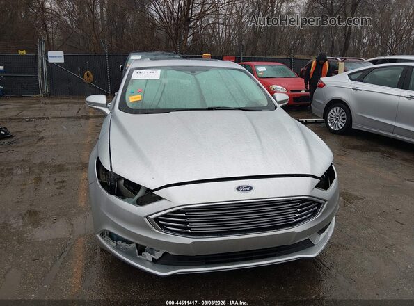 3FA6P0H71HR185703 2017 FORD FUSION Silver Սալոնի հետևի տեսք