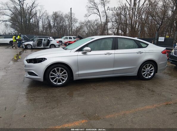 3FA6P0H71HR185703 2017 FORD FUSION Silver 