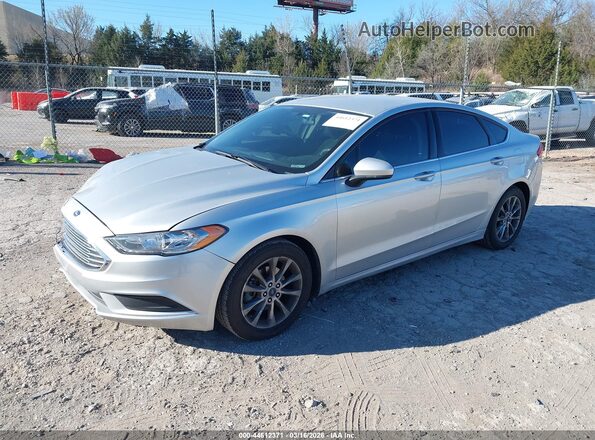 3FA6P0H72HR177786 2017 FORD FUSION SE Silver Առջևի ձախ երեք քառորդ տեսարան
