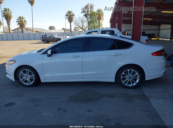 3FA6P0H72JR194982 2018 FORD FUSION White 360 interior view
