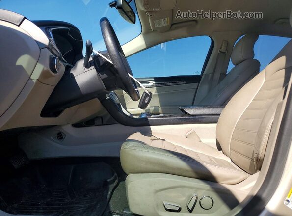 3FA6P0HD8HR366836 2017 FORD FUSION Brown Vista interior delantera