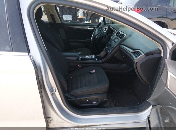 3FA6P0LU0HR381709 2017 FORD FUSION HYBRID Gray Вид салону спереду
