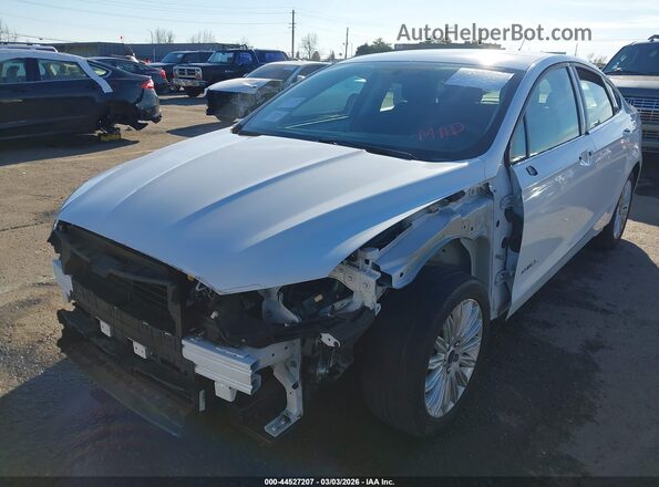 3FA6P0LU1GR342268 2016 FORD FUSION HYBRID White Вид спереду