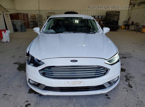 3FA6P0LU2HR254184 2017 FORD FUSION White Widok z przodu
