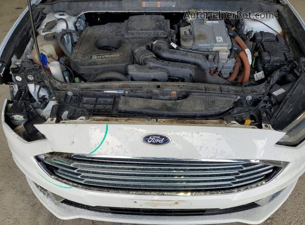 3FA6P0LU2HR254184 2017 FORD FUSION White Widok wnętrza z tyłu