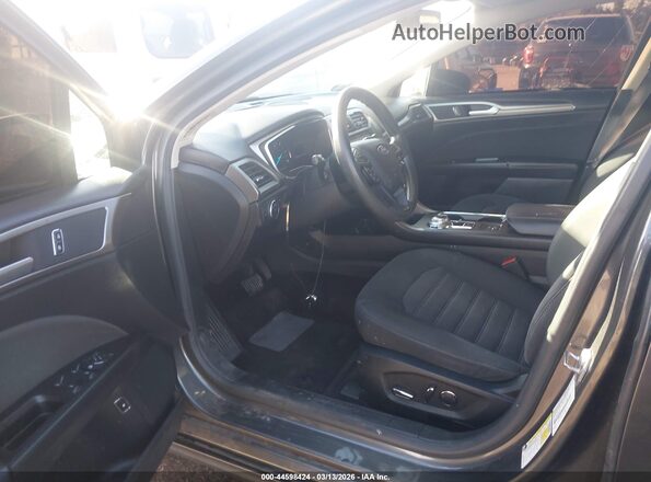 3FA6P0LU3HR260169 2017 FORD FUSION HYBRID Gray Vista interior delantera
