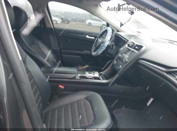 3FA6P0LU4JR206546 2018 FORD FUSION HYBRID Gray Front interior view