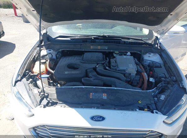 3FA6P0LU5GR323979 2016 FORD FUSION HYBRID White Rear view