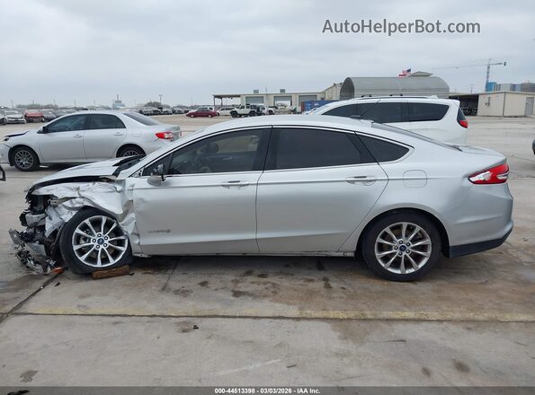 3FA6P0LU5HR165046 2017 FORD FUSION HYBRID Silver 
