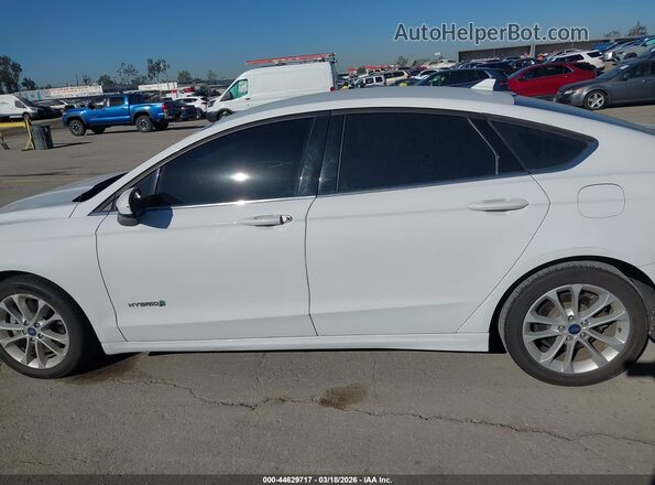 3FA6P0LU5KR200207 2019 FORD FUSION HYBRID White 