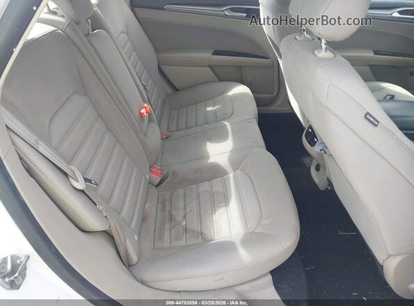 3FA6P0LU5KR242330 2019 FORD FUSION HYBRID White Вид наклейки з VIN-кодом