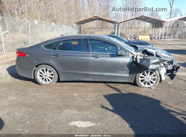 3FA6P0LU8HR138391 2017 FORD FUSION HYBRID Gray 