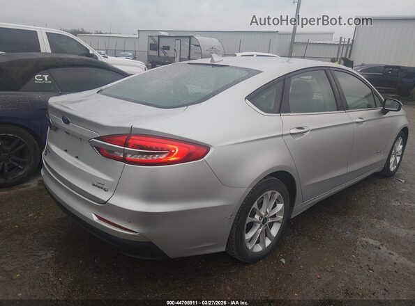 3FA6P0LU8KR109965 2019 FORD FUSION HYBRID Silver Tył prawy