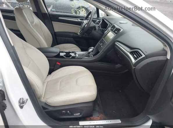 3FA6P0SU7GR276116 2016 FORD FUSION ENERGI White Вид салону спереду