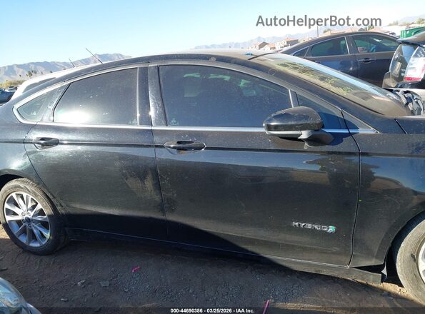 3FA6P0UU3HR236341 2017 FORD FUSION HYBRID Black Widok wnętrza z tyłu