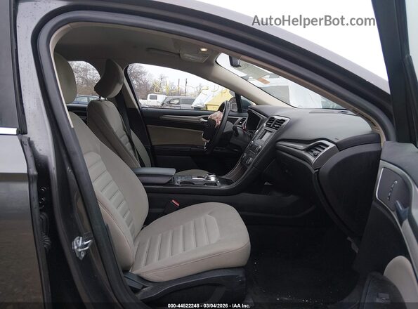 3FA6P0UU7JR142002 2018 FORD FUSION Gray Вид салону спереду