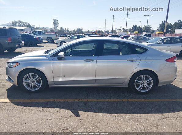 3FA6P0UU8JR254355 2018 FORD FUSION HYBRID Silver 