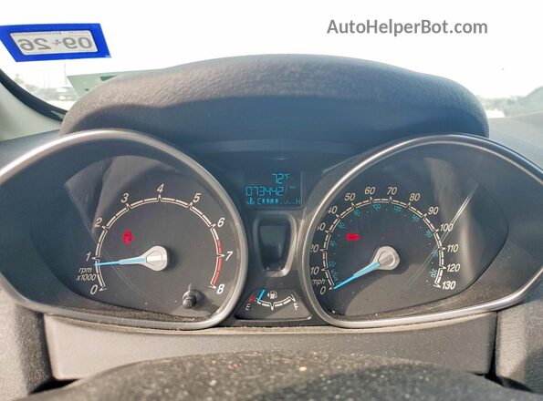 3FADP4BJ0GM203915 2016 FORD FIESTA Burgundy Vista del cuadro de instrumentos
