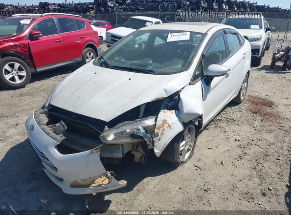 3FADP4BJXKM108965 2019 FORD FIESTA White Vista tres cuartos delantera izquierda