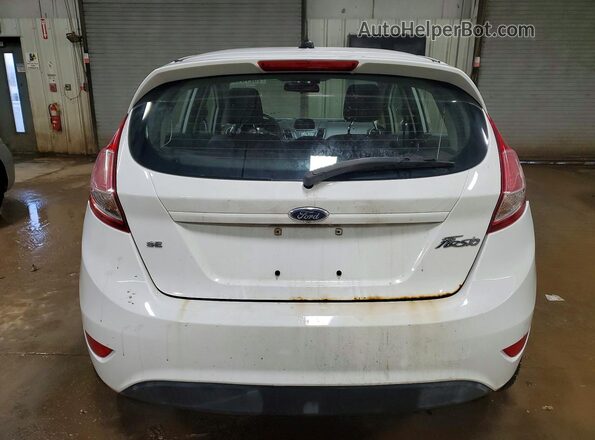 3FADP4EJ2GM111927 2016 FORD FIESTA White Вид ззаду