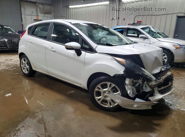 3FADP4EJ2GM111927 2016 FORD FIESTA White Передня права чверть