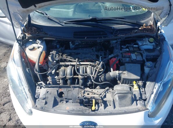 3FADP4EJ4JM112858 2018 FORD FIESTA White Rear view